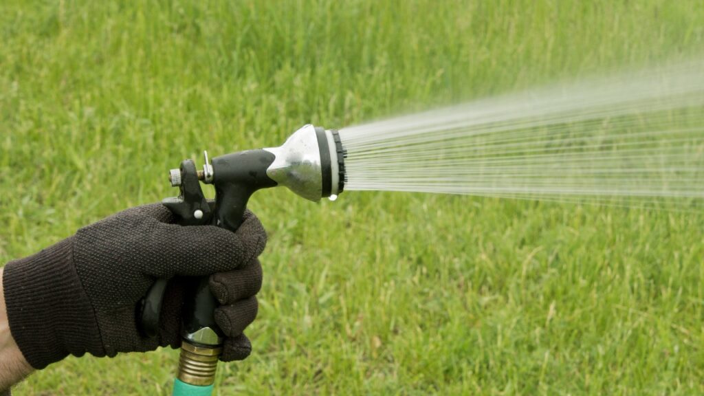 Spray gun of a water hose